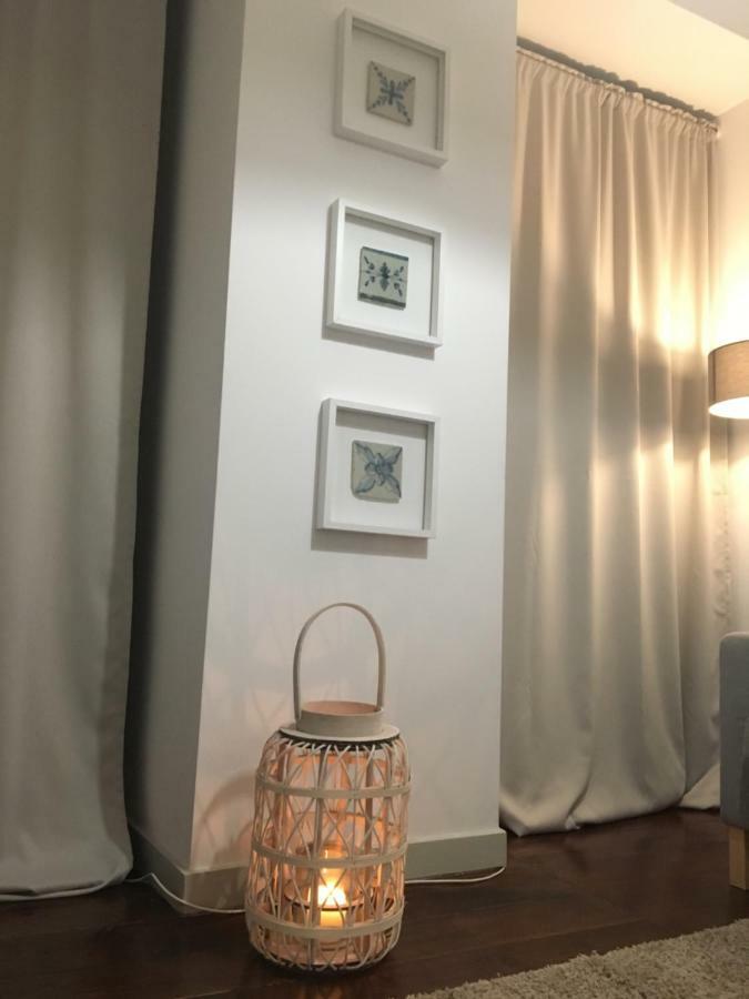 Love Inn Bairro Alto ลิสบอน ภายนอก รูปภาพ
